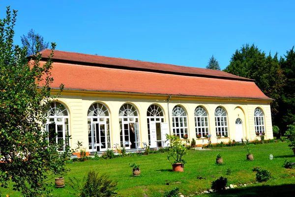 Park Baron von Brukenthal Palace w Avrig, Transylwania — Zdjęcie stockowe