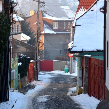 Tipik kentsel peyzaj şehrin Brasov, Transilvanya, Romanya, ülkenin merkezinde bulunan bir ilçedir. 300.000 nüfuslu.