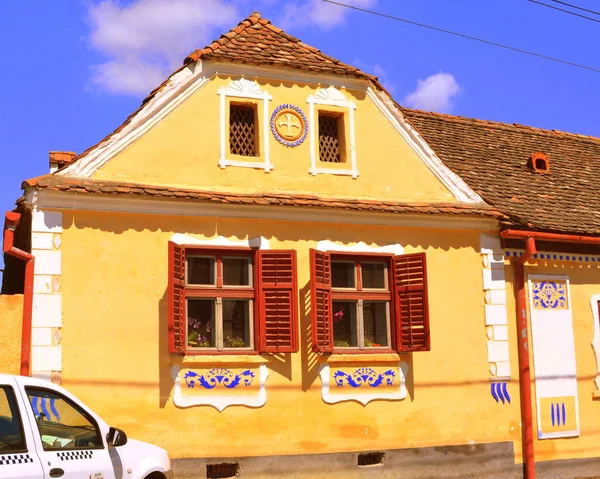Typický dům v obci Crit-Kreutz, Transylvánie — Stock fotografie