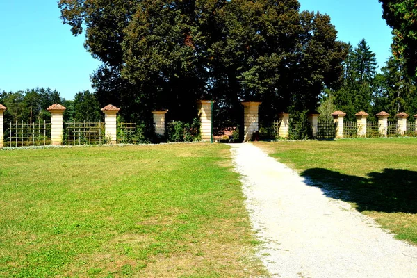 Igreja Medieval Fortificada Parque Barão Von Brukenthal Palace Avrig Transilvânia — Fotografia de Stock