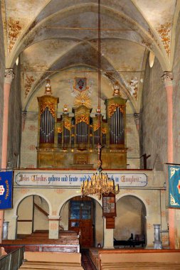 Ortaçağ Sakson kilise Ghimbav, Transilvanya, Romanya güçlendirilmiş. Şehrin ilk 1420 Lüksemburg Kral Sigismund tarafından yazılmış bir mektupta belirtilmiştir.