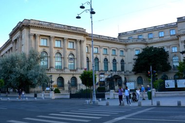 Bükreş 'in merkezinde tipik kentsel peyzaj-Bucuresti. Charest Romanya 'nın başkenti. Bükreş 3 milyon nüfusu ve birçok tarihsel kalıntıları var.