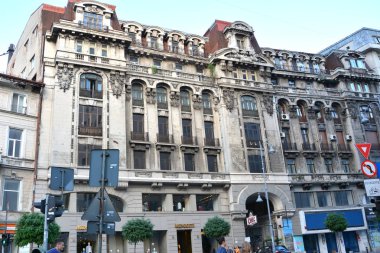 Bükreş 'in merkezinde tipik kentsel peyzaj-Bucuresti. Charest Romanya 'nın başkenti. Bükreş 3 milyon nüfusu ve birçok tarihsel kalıntıları var.