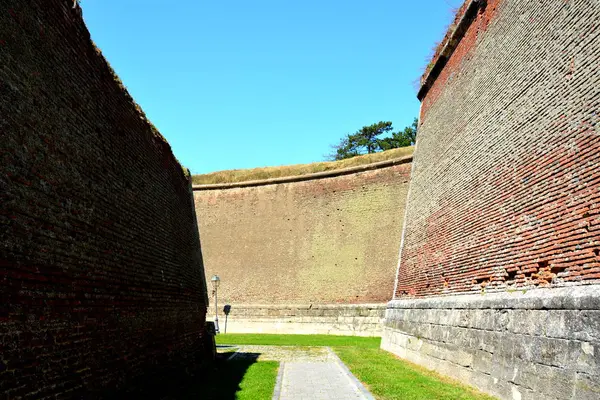 Medieval fortress Alba Iulia, Transylvania. — Stock Photo, Image