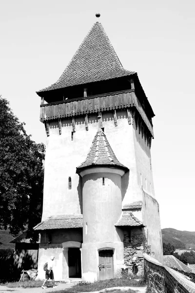 Opevněný středověký kostel Biertan, Transylvánie. — Stock fotografie