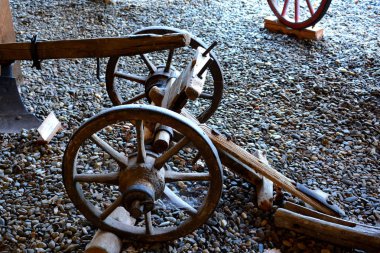 Araba dolusu. Dumbrava Sibiului, Transilvanya 'daki Köylü Müzesi