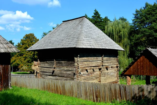 Museu Camponês em Dumbrava Sibiului, Transilvânia — Fotografia de Stock