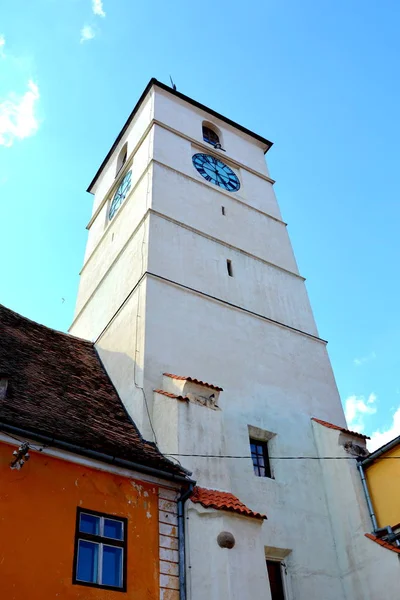 Paisagem urbana típica da cidade Sibiu, Transilvânia — Fotografia de Stock