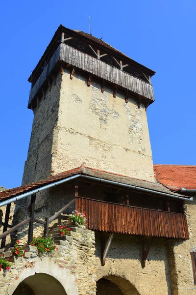 Eglise médiévale fortifiée saxonne à Calnic, Transylvanie — Photo