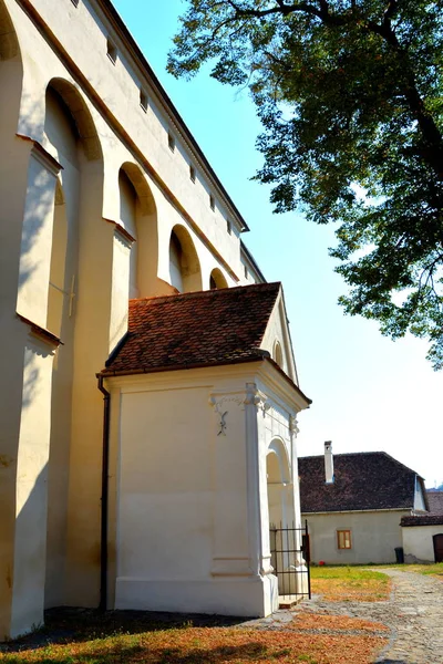Iglesia fortificada medieval de Saxon Saschiz Keisd, Transilvania, Rumania — Foto de Stock
