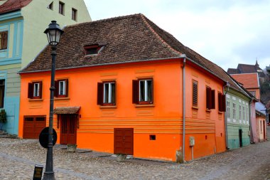 Ortaçağ Şehir Sighisoara, Transilvanya şehir merkezinde kentsel peyzaj