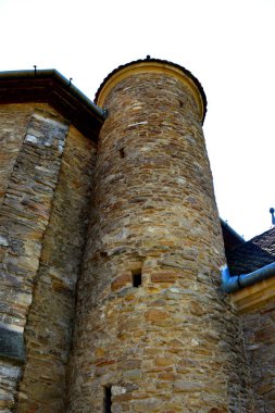  Köyün Malancrav, Transilvanya müstahkem Ortaçağ kilise.