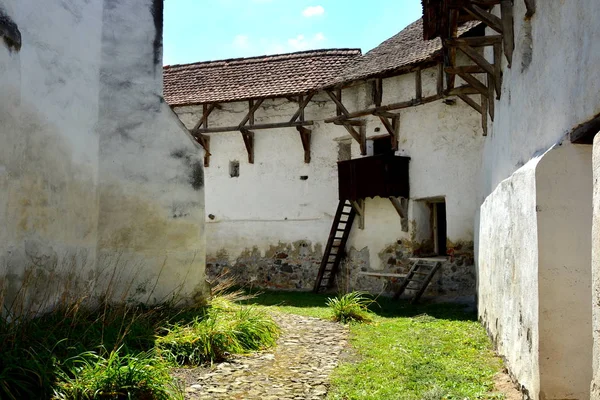Fortified saxon medieval church Homorod, Transylvania — Stock Photo, Image