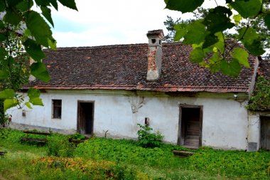Ungra, Brasov County, Romanya'da bir komün müstahkem Ortaçağ Sakson kilisede