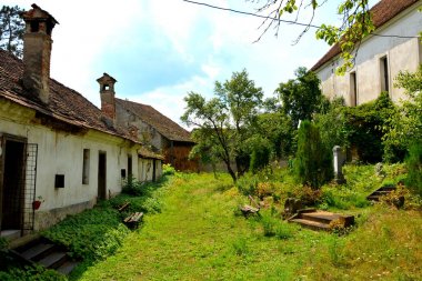 Ungra, Brasov County, Romanya'da bir komün müstahkem Ortaçağ Sakson kilisede