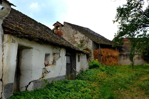 Ungra, Brasov County, Romanya'da bir komün müstahkem Ortaçağ Sakson kilisede — Stok fotoğraf