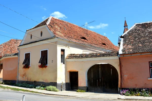 Casas típicas en la aldea de Saxon Biertan, Transilvania, Rumania —  Fotos de Stock