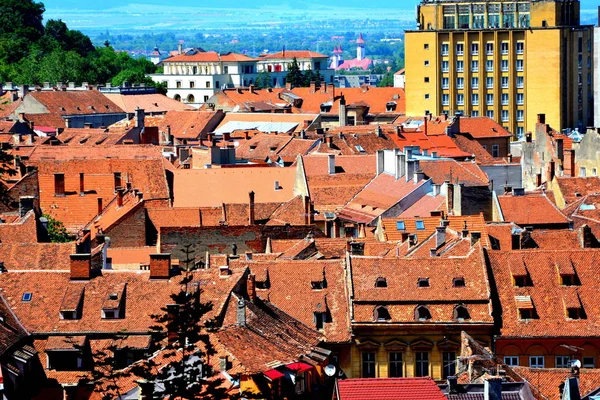 Typical urban landscape of the city Brasov, Transylvania — Stock Photo, Image