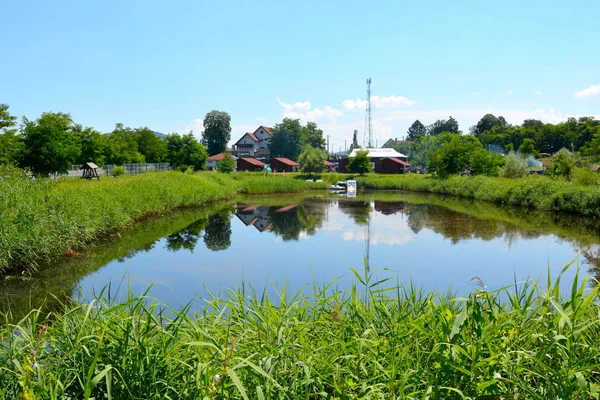 Transilvanya ova göle.