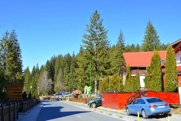 Cesta Zimě Turistické Stanice Poiana Brasov Brašova Město Ležící Rumunsku — Stock fotografie