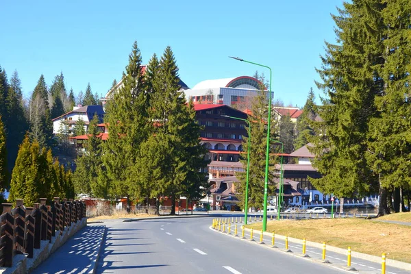 Romanya Nın Başkenti Transilvanya Yer Alan Brasov Uzaklıktaki Kış Turistik — Stok fotoğraf