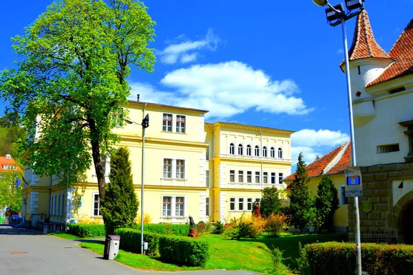 Czas Ucieka Typowy Miejski Krajobraz Miasta Brasov Miasta Położonego Transylwanii — Zdjęcie stockowe