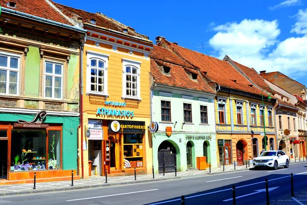 Hora Irse Paisaje Urbano Típico Ciudad Brasov Una Ciudad Situada —  Fotos de Stock