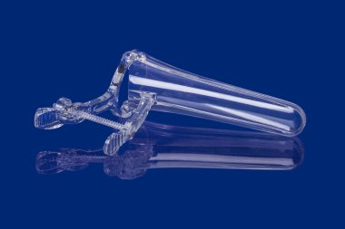 Tıbbi şablon tıp cihazları, mavi arka plan ile. Yukarıdan görüntüleyin. Metin için yer.