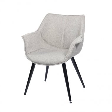 Beyaz arkaplanda izole edilmiş sandalye