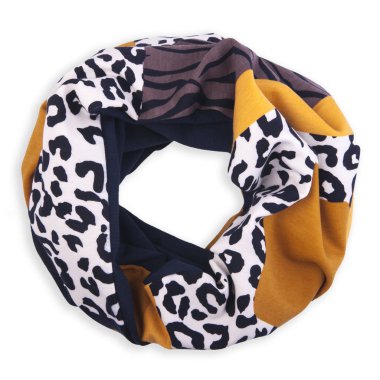 Beyaz arka plan üzerinde eşarp üstten görünüm izole eşarp