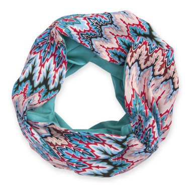 Beyaz arka plan üzerinde eşarp üstten görünüm izole eşarp