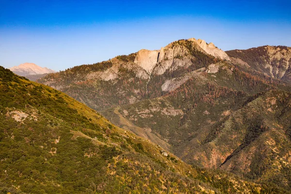 Malebný Pohled Pohoří Sierra Nevada Kalifornie Blízkosti Národního Lesa Sequoia — Stock fotografie