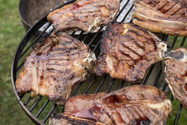 Bifes de carne — Fotografia de Stock