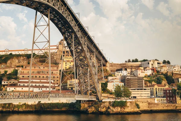 Widok Oporto Mostu Piękną Architekturą Portugalia — Zdjęcie stockowe