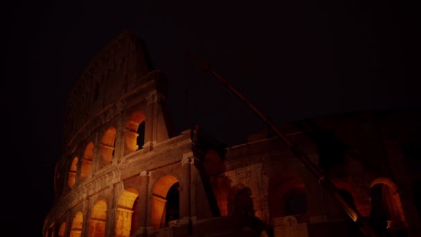 Restauratie van het Colosseum - een van de beroemde bezienswaardigheden van Rome — Stockvideo