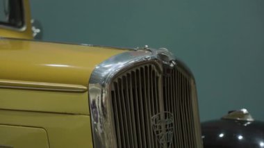 Moskova Havaalanı Domodedovo, Rusya - 07 Ocak 2020: Peugeot 201br