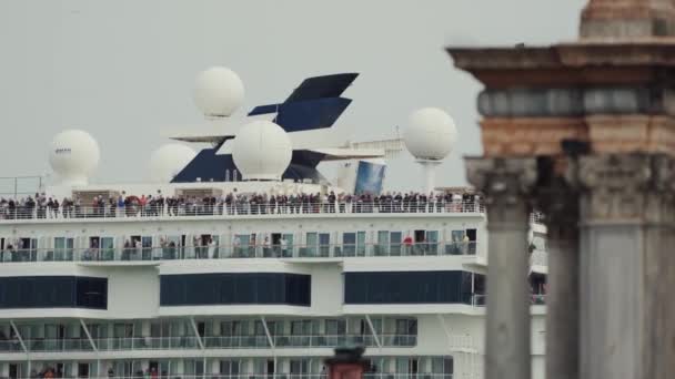 Closeup detail view of Cruise Liner with passengers on upper deck, Venice — Stock Video