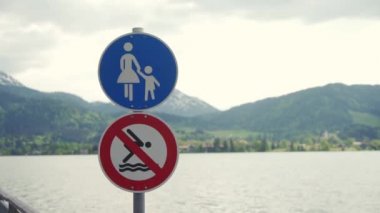 Ebeveyn gözetimini ya da yürüme alanını işaretle. Dalış uyarısı yok, göl.