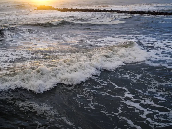 Буря море і хвилі — стокове фото