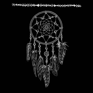 Elle çizilmiş süslü beyaz tüyleri, siyah bir arka plan üzerinde izole değerli taşlar ile Dreamcatchers. Astroloji, maneviyat, sihirli sembolü. Etnik kabile öğesi. Vektör çizim