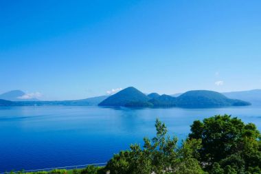 Sairo gözlem güverte görünümü gölde Toya bağlantısı, Hokkaido, Japonya
