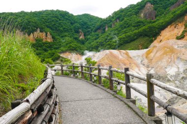  Jigokudani cehennem Noboribetsu, Hokkaido en ünlü kaplıca onsen tatil vadide
