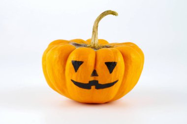Balkabağı beyaz arka plan üzerinde izole halloween dekorasyon için