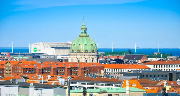 Skyline de Copenhague con una cúpula de la iglesia de Frederiks, Dinamarca —  Fotos de Stock