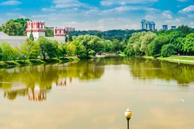 Moskova, Rusya Novodevichy manastır manastırda görünümünü. UNESCO Dünya Miras Listesi