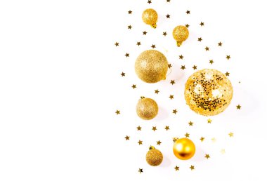 Noel kompozisyon. Altın Noel topları ve yıldız yukarıdan bir model. Düz yatıyordu, en iyi görünümü