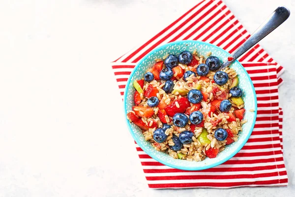 Harina Avena Casera Saludable Con Bayas Para Desayuno — Foto de Stock