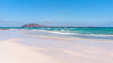 Kuzey Fuerteventura, Corralejo bayrak plajı.
