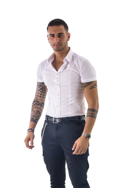 Hombre joven con camisa blanca —  Fotos de Stock