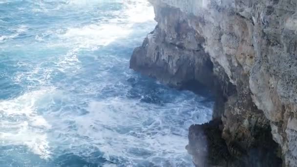 View of cliff and town of Polignano a Mare, Italy — Stock Video